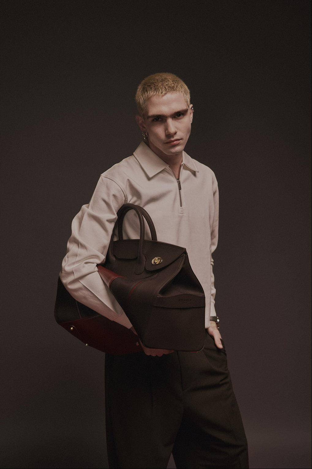 Bolso Capi en piel marrón granulada premium
